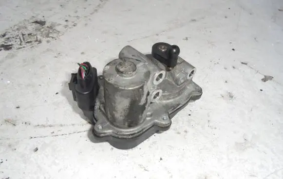 Audi A5 8T 8F Intake manifold valve actuator/motor 03L129086