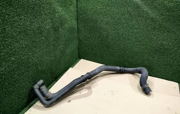 Renault Master III Engine coolant pipe/hose 215013369R