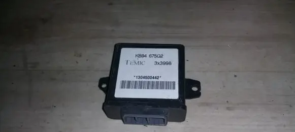Mazda 626 Immobilizer control unit/module kb94675g2 3x3998