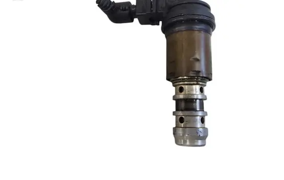 BMW 3 E46 Camshaft vanos timing valve 1707323