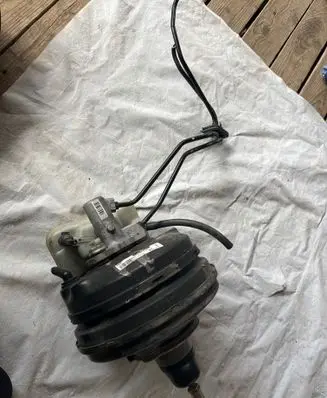 Audi A6 S6 C5 4B Brake booster 8E0612105J