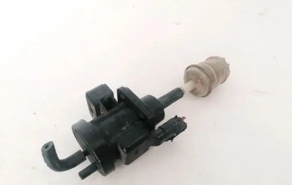 Mercedes-Benz A W168 Turbo solenoid valve A0005450427 4715396