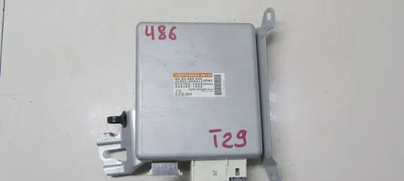 Toyota Avensis T270 Power steering control unit/module 89650-05170