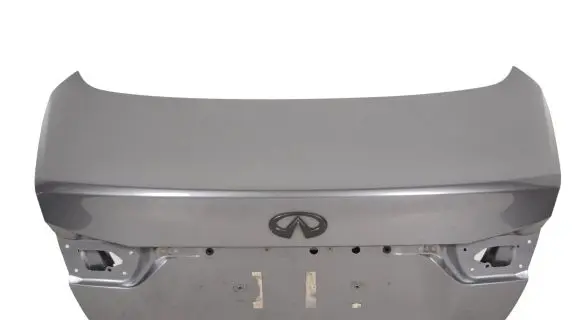 Infiniti Q50 Tailgate/trunk/boot lid