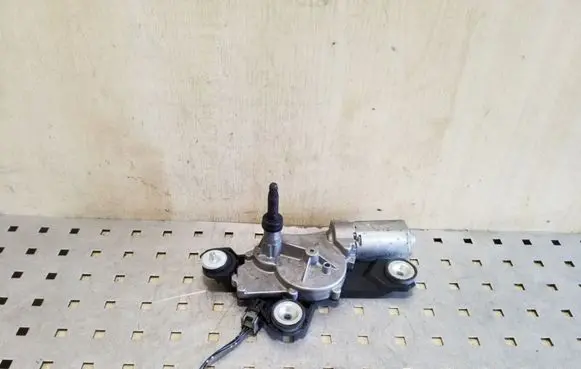 Mazda 3 I Rear window wiper motor 0390201588