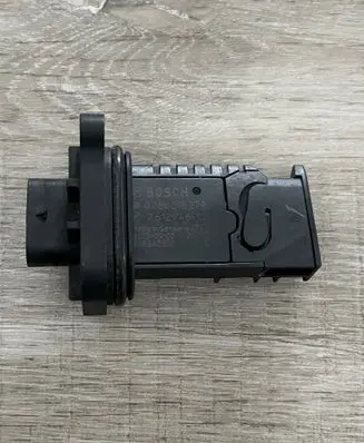 BMW 3 F30 F35 F31 Mass air flow meter 0280218279 7612746