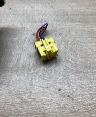 Audi A6 S6 C5 4B Plug wire 8A0972986