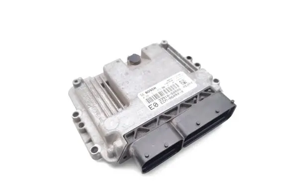 Suzuki SX4 S-Cross Engine control unit/module 3391060R00 0261S11956 ECM060R00