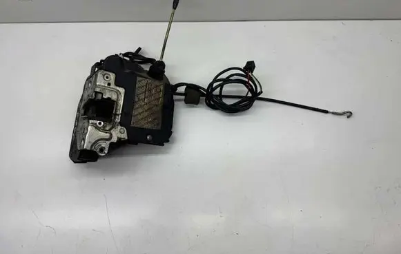 Mercedes-Benz E W211 Front door lock 004133112637