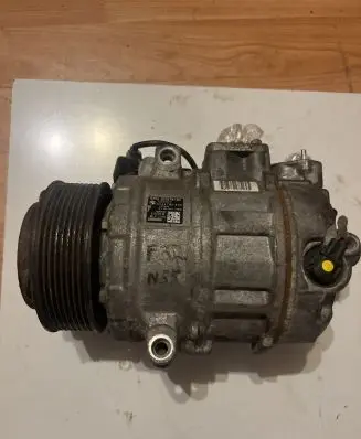 BMW 4 F32 F33 Air conditioning (A/C) compressor (pump) 9332781