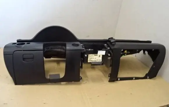 Volkswagen PASSAT B6 Dashboard 
