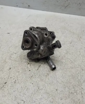 BMW 3 E90 E91 Power steering pump 7692974546