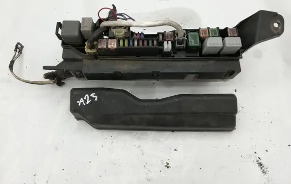 Toyota Corolla Verso E121 Fuse module NOCODE
