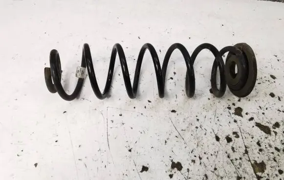 Audi A3 S3 8V Rear coil spring 5Q0511121