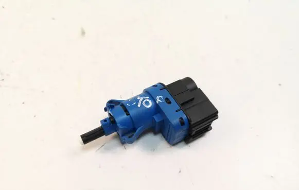 Mazda 3 II Brake pedal sensor switch