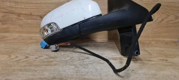 Volvo C70 Front door electric wing mirror 31218126