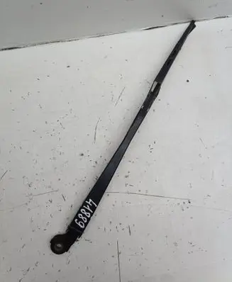 Skoda Octavia Mk1 (1U) Rear wiper blade arm 1U9955707B
