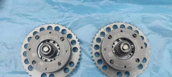 BMW X3M F97 Camshaft pulley/ VANOS 8053403 8053404 11368053403