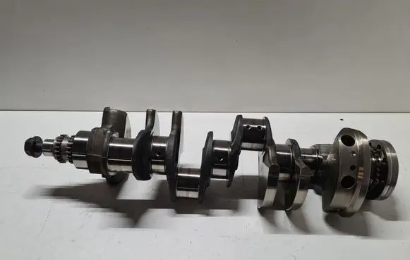 BMW 6 F06 Gran coupe Crankshaft 7620981 11217620981 13061700218