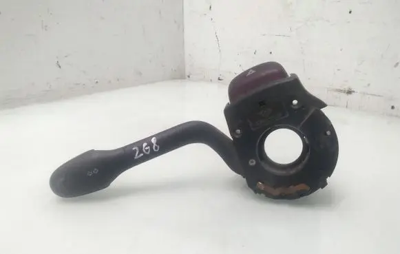 Volkswagen PASSAT B3 Indicator stalk