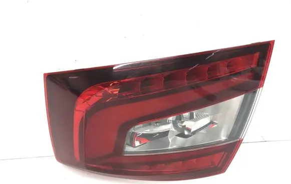 Skoda Octavia Mk4 Rear/tail lights 5E3945208