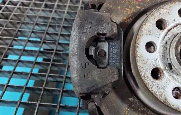 Volkswagen Golf Plus Front brake caliper IMPRK1590432