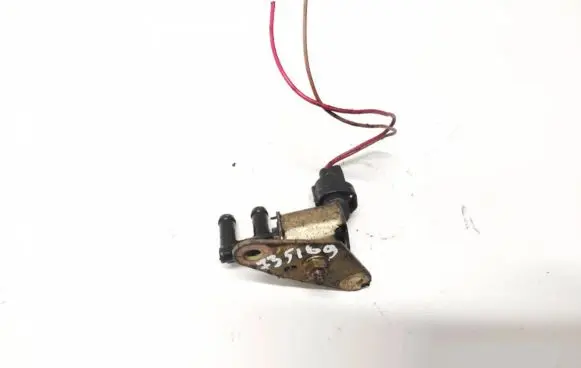 Mitsubishi Lancer Turbo solenoid valve k5t81874