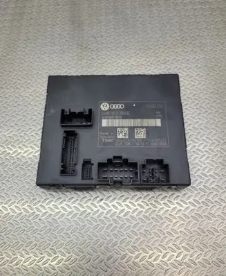 Audi A8 S8 D4 4H Seat control module 4H0959760E