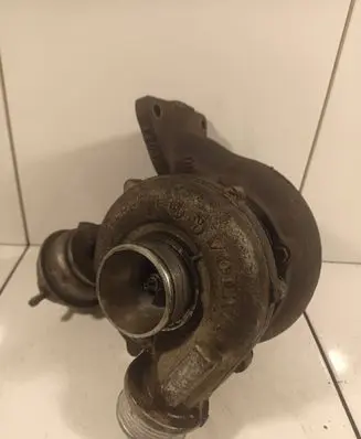 Volvo V70 Turbo 8689592