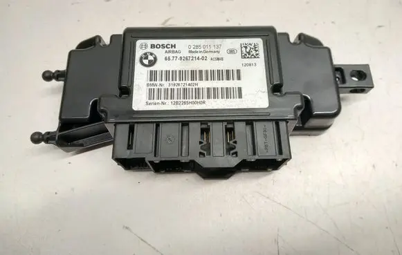 BMW 1 F20 F21 Airbag control unit/module 0285011137 31926721402H 9267214