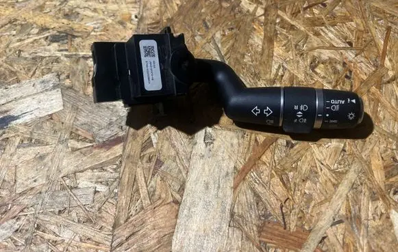 Land Rover Range Rover Velar Indicator stalk J8A23F972AB