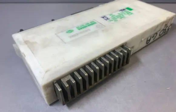 BMW 5 E39 Comfort/convenience module 6922152 12037310