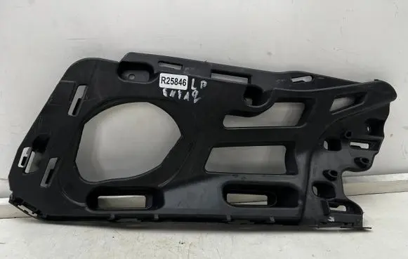 Skoda Enyaq iV Front bumper mounting bracket 5LA807055A