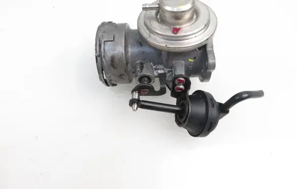 Ford Galaxy EGR valve 038129637A 038131501J