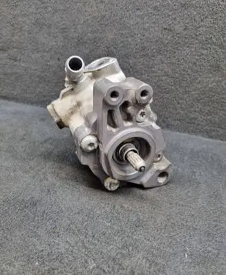 Audi A8 S8 D4 4H Power steering pump 4H0145155B