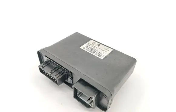 Peugeot 207 CC Sunroof control unit/module 9666270180