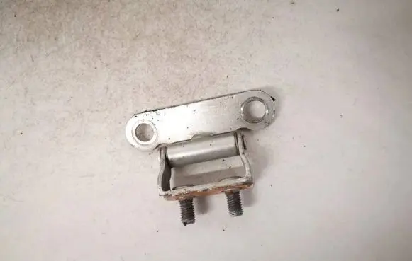 Toyota Avensis Verso Tailgate/trunk/boot hinge