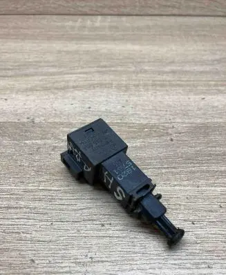 Volkswagen Sharan Brake pedal sensor switch 1J0945511A
