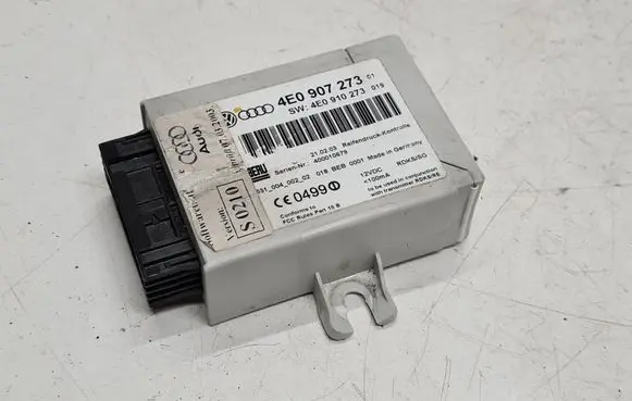 Audi A8 S8 D3 4E Tire pressure control unit 4E0907273 4E0910273