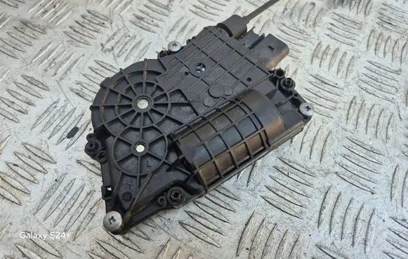 Front door lock