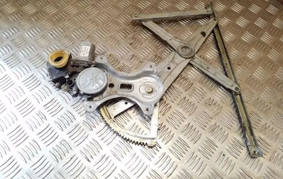 Toyota Corolla Verso E121 Rear door window regulator with motor 698300F020 997250101