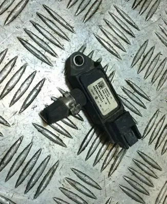 Renault Trafic III (X82) Exhaust gas pressure sensor 8201043914 8200741321