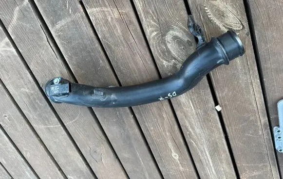 Citroen DS7 Crossback Air intake hose/pipe 9807627980 9813699880