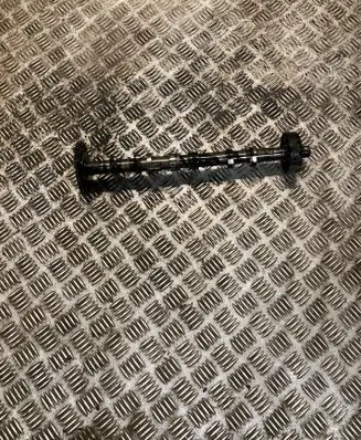 Mercedes-Benz S W221 Camshaft 6420503601 A6420503601