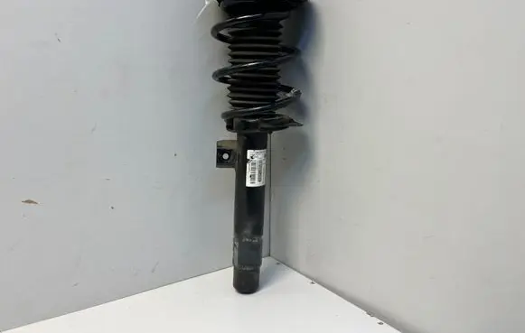 BMW 1 F20 F21 Front shock absorber/damper 6880944 6873733