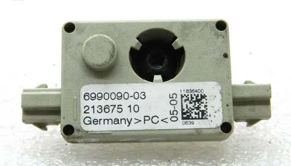 BMW X3 E83 Aerial antenna amplifier 21367510 65246990090