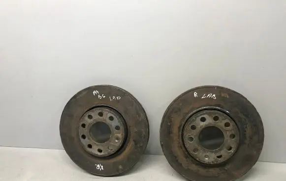 Audi A4 S4 B6 8E 8H Front brake disc