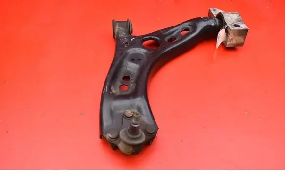 Volkswagen Golf Plus Front control arm 