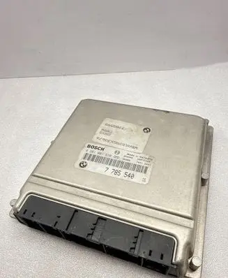 BMW 5 E39 Engine control unit/module 7785540 0281001830