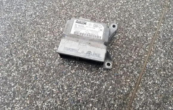 Peugeot 308 Airbag control unit/module 610714900